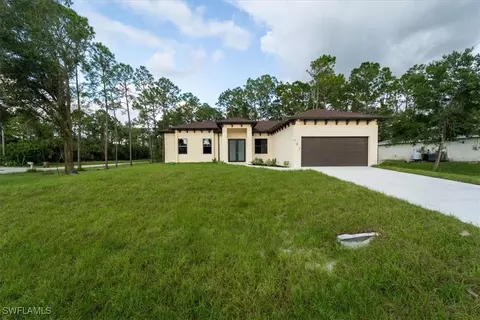 732 Bahama Ave S, Lehigh Acres, FL 33974