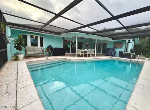 Exterior - 233 Pinehurst Cir, Naples, FL 34113 photo 2 of 4