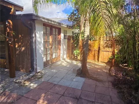 2002 Anchor Ln, Labelle, FL 33935 photo 8
