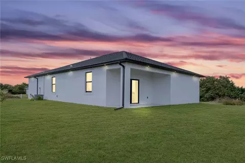 7009 Beaver Cir, Labelle, FL 33935 photo 9