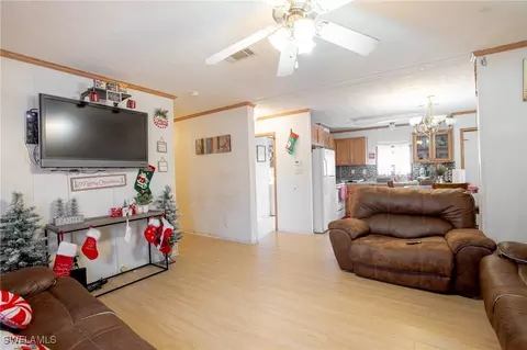 602 Bowden Rd, Clewiston, FL 33440 photo 9
