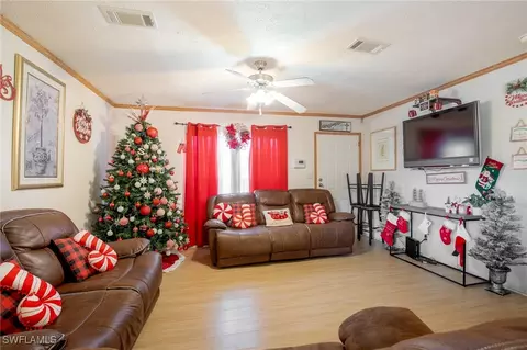 602 Bowden Rd, Clewiston, FL 33440 photo 10