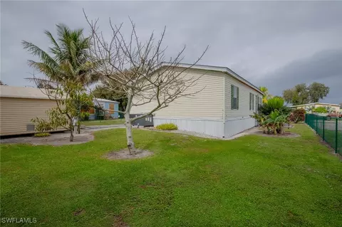 602 Bowden Rd, Clewiston, FL 33440 photo 3