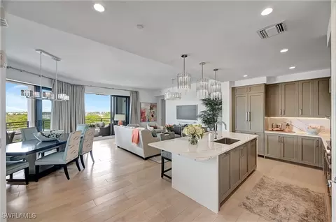 1115 Central Ave #551, Naples, FL 34102