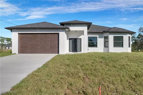 1608 Hibiscus Ave, Lehigh Acres, FL 33972