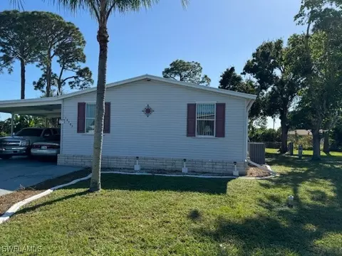 14507 Lara Cir, North Fort Myers, FL 33917