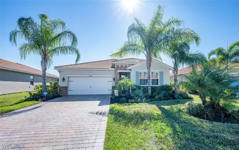 3269 Apple Blossom Dr, Alva, FL 33920