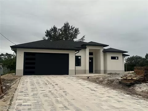 2819 2nd St SW, Lehigh Acres, FL 33976