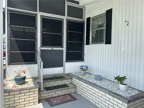 3162 Glenbrook Dr, North Fort Myers, FL 33917
