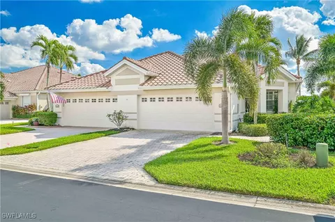 8436 Brittania Dr, Fort Myers, FL 33912