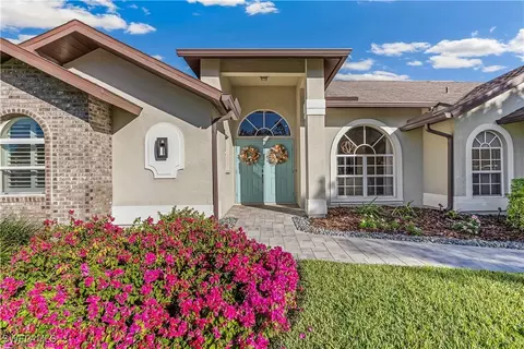 11341 Salix Ct, Fort Myers, FL 33966