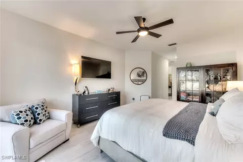 Bedroom - 8585 Fairway Bend Dr, Fort Myers, FL 33967 photo 4 of 7