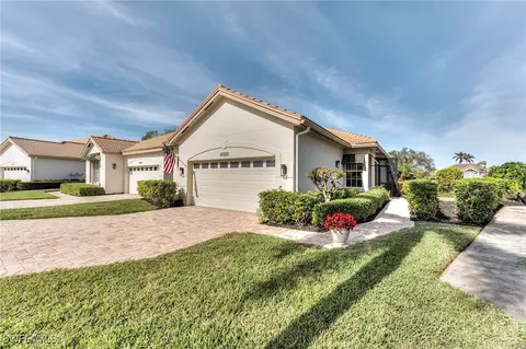 Exterior - 8585 Fairway Bend Dr, Fort Myers, FL 33967 photo 7 of 10