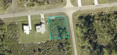 677 Windermere Dr, Lehigh Acres, FL 33972