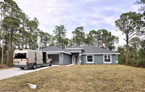 1017 Milwaukee Blvd, Lehigh Acres, FL 33974