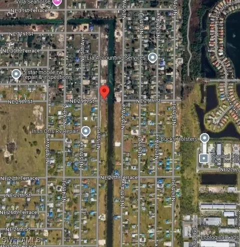 2835 NE 5th Pl, Cape Coral, FL 33909