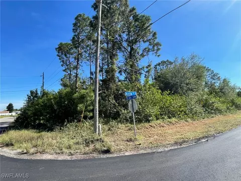 2505 1st St, Lehigh Acres, FL 33976