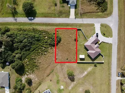 3003 Beacon Ln, Labelle, FL 33935