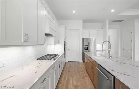 Kitchen - 20511 Pebble Glen Dr, Estero, FL 33928 photo 2 of 5