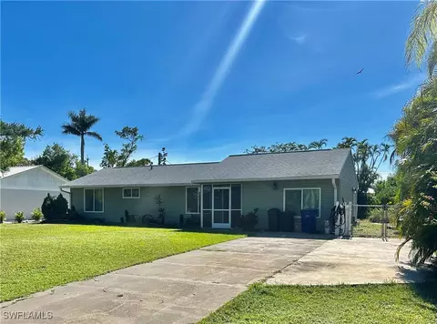 3761 Mango St, Saint James City, FL 33956