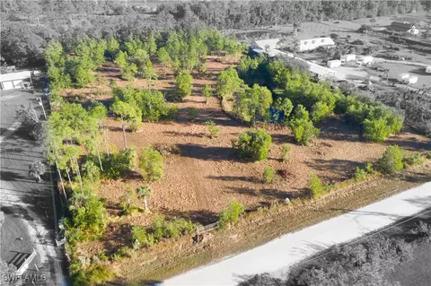 40690 Suzan Dr, Punta Gorda, FL 33982