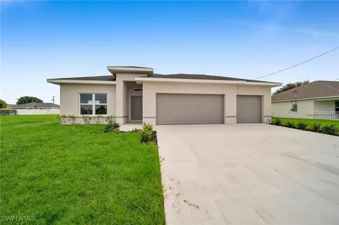 2913 NW 18th Pl, Cape Coral, FL 33993