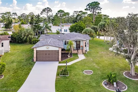 19847 Eagle Trace Ct, North Fort Myers, FL 33903