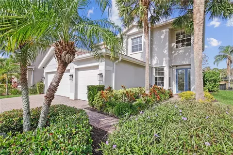 10305 Carolina Willow Dr, Fort Myers, FL 33913