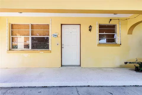 Exterior - 2975 14th St N, Naples, FL 34103 photo 2 of 6