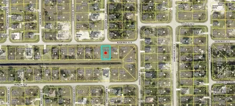 544 Raintree St E, Lehigh Acres, FL 33974