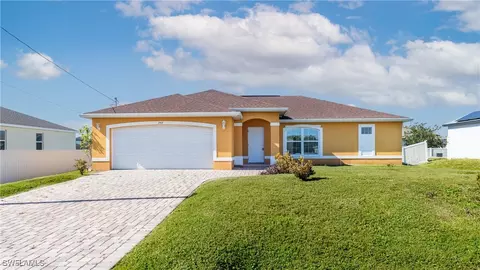 340 SW 29th Pl, Cape Coral, FL 33991