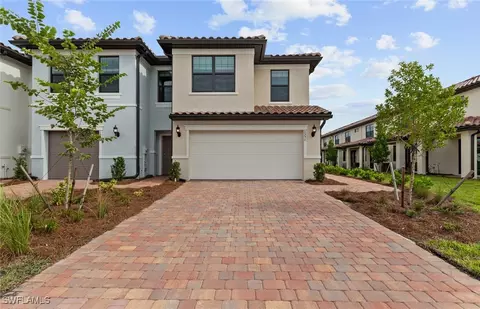 1583 Fells Cove Ln, Cape Coral, FL 33909