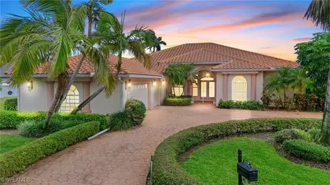 9601 Cedar Creek Dr, Bonita Springs, FL 34135