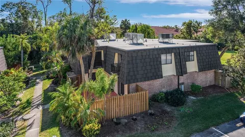 2365 Woodrose Ct #1, Fort Myers, FL 33907