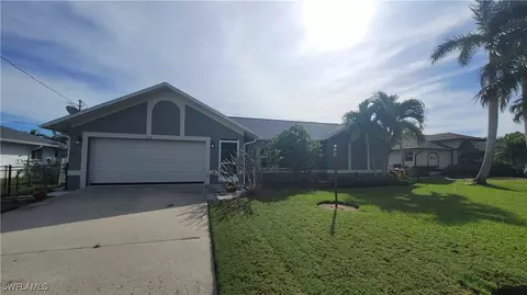 2714 SW 37th St, Cape Coral, FL 33914