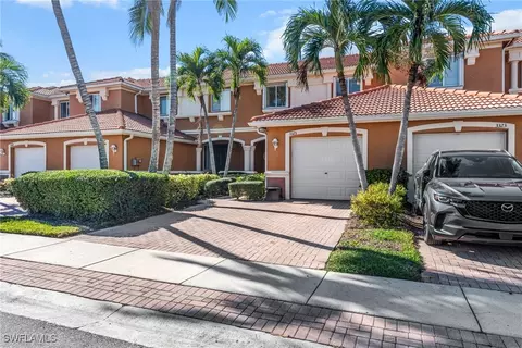 3325 Dandolo Cir, Cape Coral, FL 33909