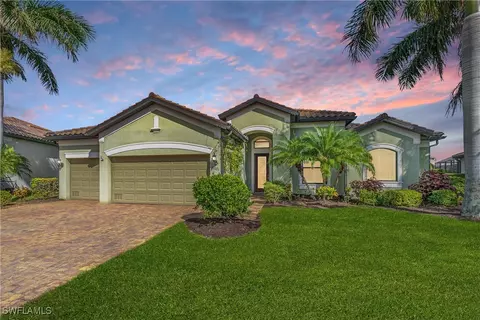 20071 Eagle Stone Dr, Estero, FL 33928 photo 2