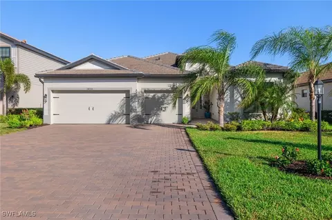 18314 Parksville Dr, Estero, FL 33928