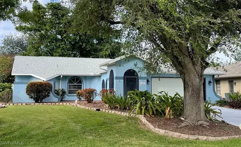 2220 SW 11th Ct, Cape Coral, FL 33991