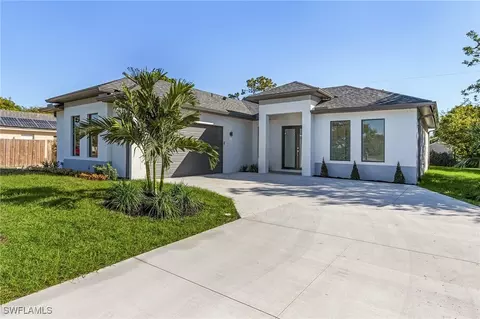 2364 52nd Ter SW, Naples, FL 34116