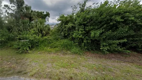 1509 Magnolia Ave, Lehigh Acres, FL 33972