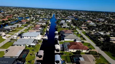 5214 SW 2nd Ave, Cape Coral, FL 33914