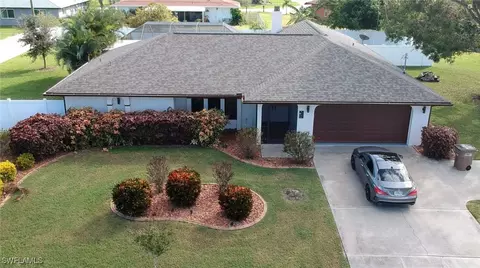 1216 Everest Pkwy, Cape Coral, FL 33904