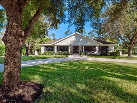 13553 Pine Villa Ln, Fort Myers, FL 33912