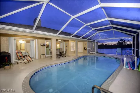 2301 NE 20th Ter, Cape Coral, FL 33909