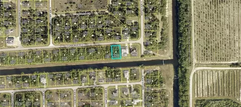 1246 Cummings St E, Lehigh Acres, FL 33974