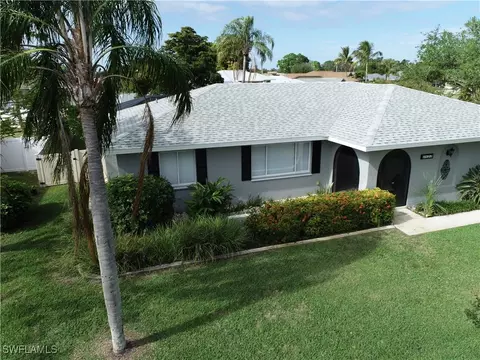 3822 SE 4th Ave, Cape Coral, FL 33904