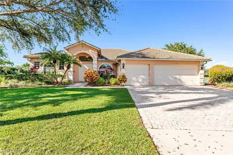 3319 Mystic River Dr, Naples, FL 34120