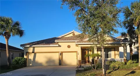 1113 Amber Lake Ct, Cape Coral, FL 33909