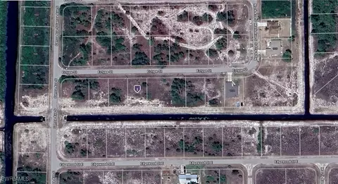 1112 Ectype St E, Lehigh Acres, FL 33974